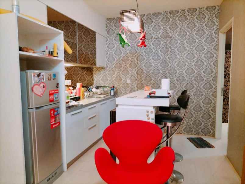 dijual apartemen laguna kejawan putih