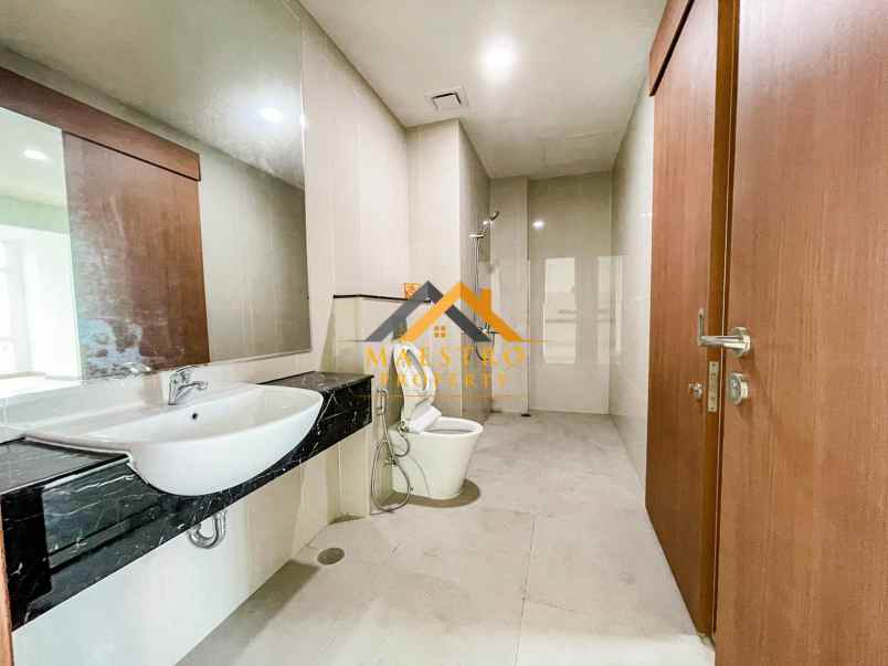 dijual apartemen the reiz condo