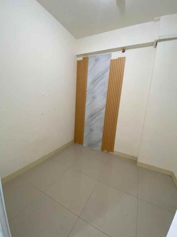 dijual apartment green pramuka city murah bersih