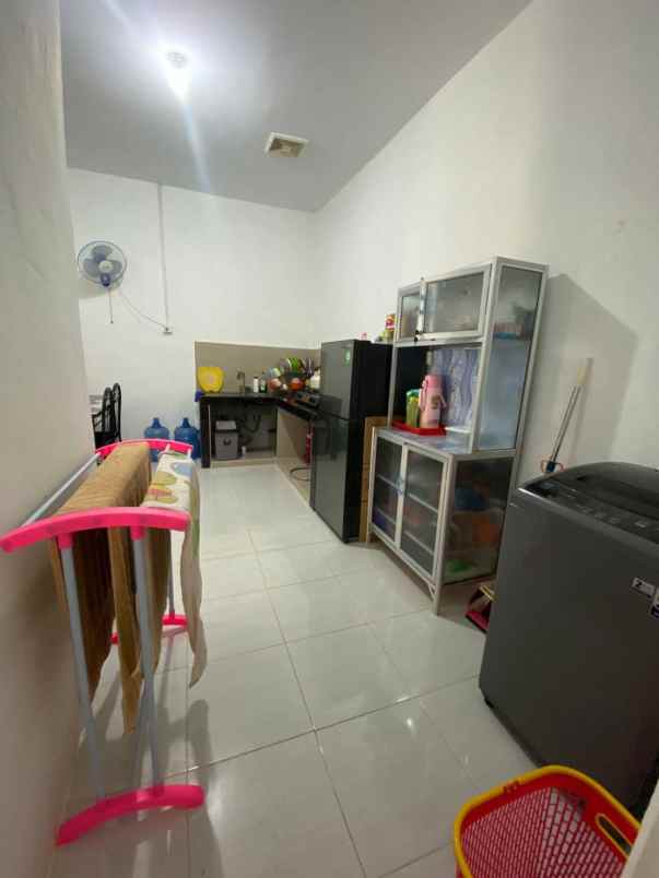 dijual cepat rumah di glory green residence batu aji