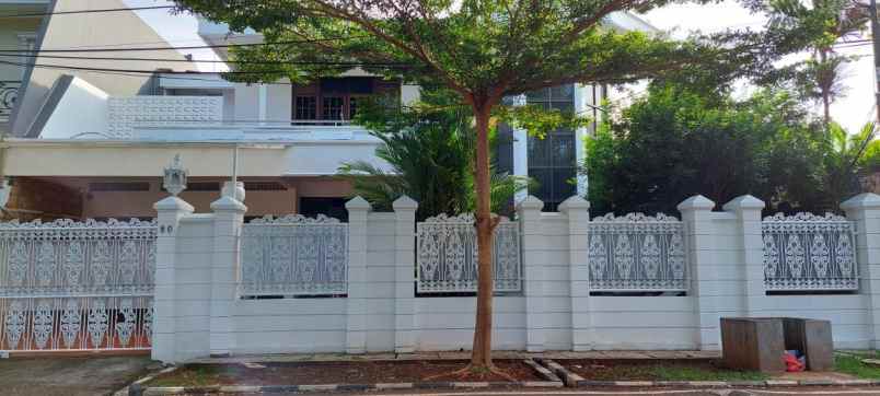 dijual cepat rumah di pulomas