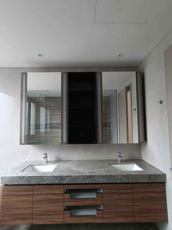 dijual cepat rumah laurel navapark bsd