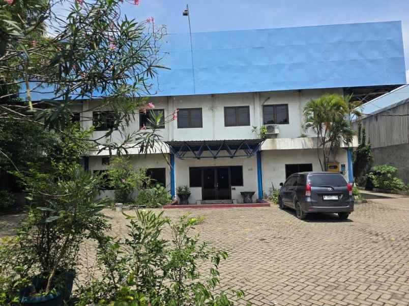 dijual gudang di surimulia surabaya
