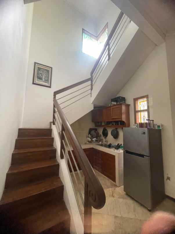dijual home stay lokasi kawasan premium kota batu