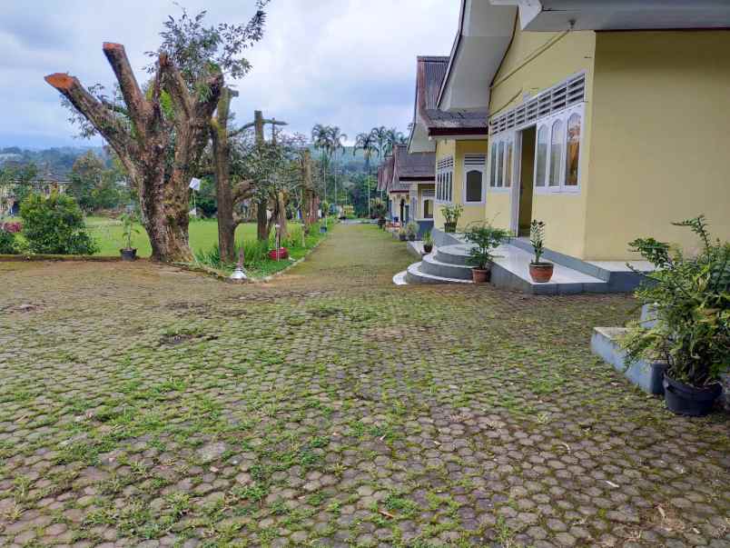 dijual hotel cilember