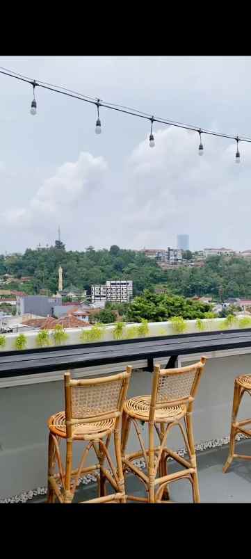 dijual hotel jalan wolter monginsidi