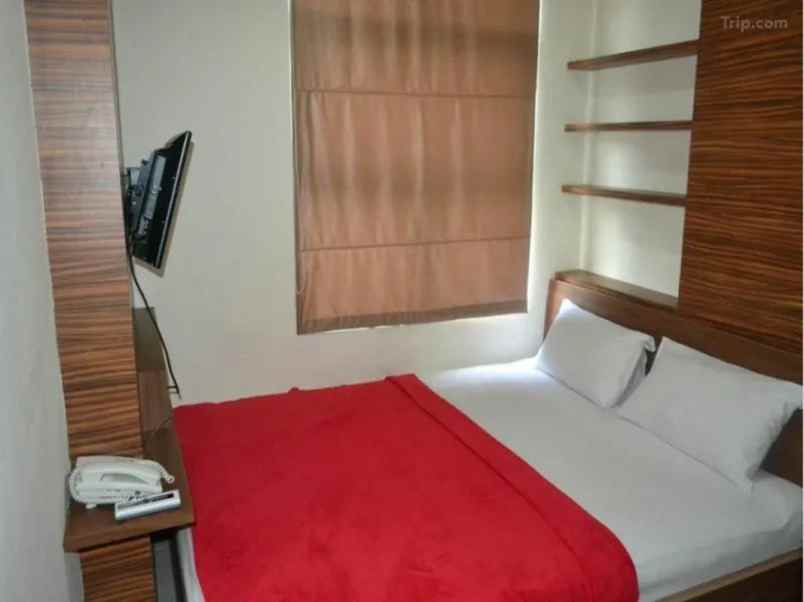 dijual hotel jl mangga besar kec taman