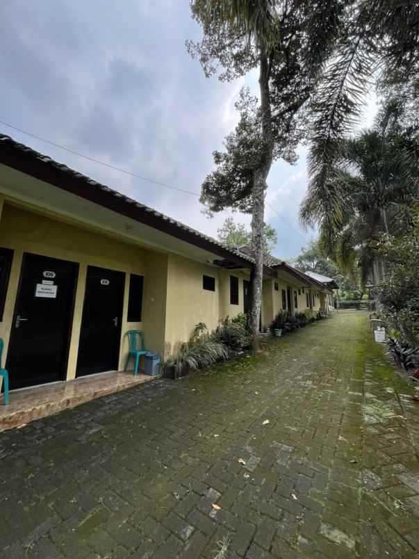dijual hotel trawas mojokerto
