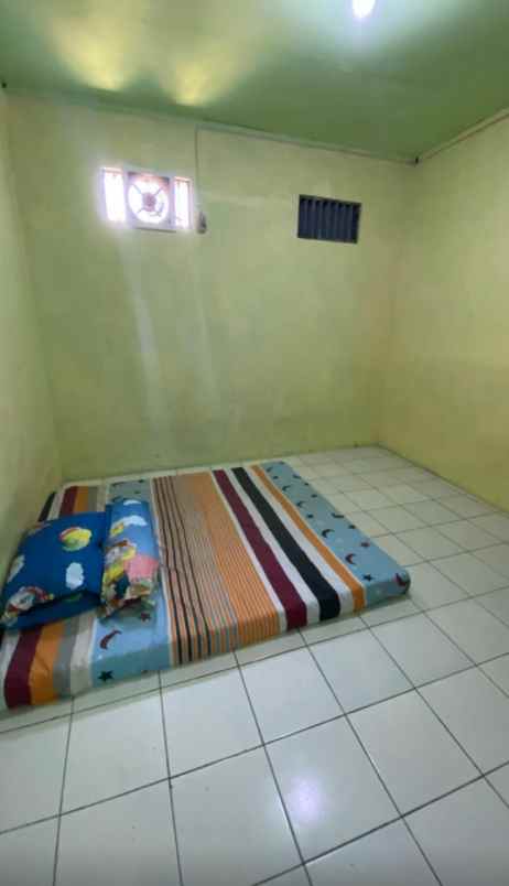 dijual kos kosan dua lantai lokasi strategis