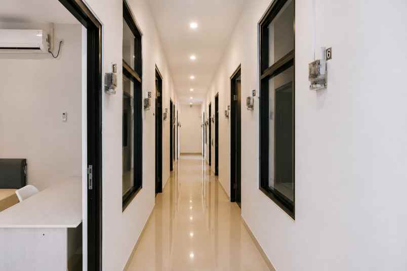 dijual kost jl caringin regency 1
