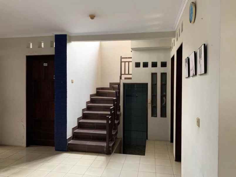 dijual kost jl cikuda jatinangor sumedang