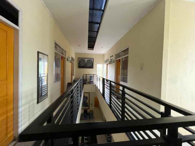 dijual kost jl hegarmanah jatinangor