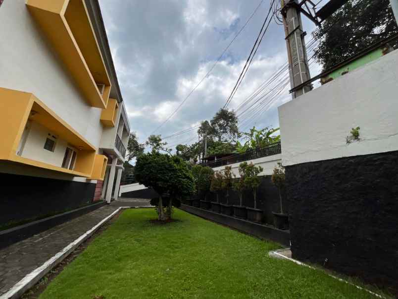 dijual kost jl hegarmanah jatinangor