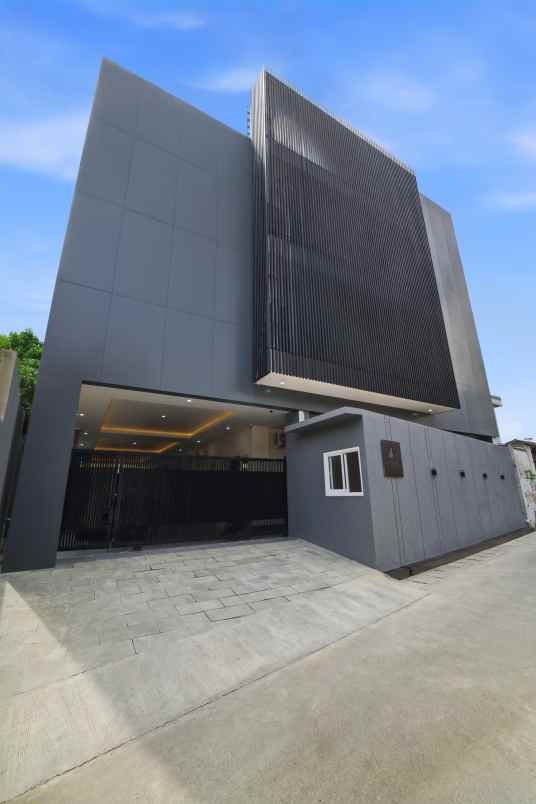 dijual kost jl petojo enclek vii rt 3