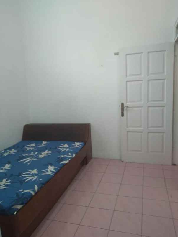 dijual kost jl taman siswa lodaya