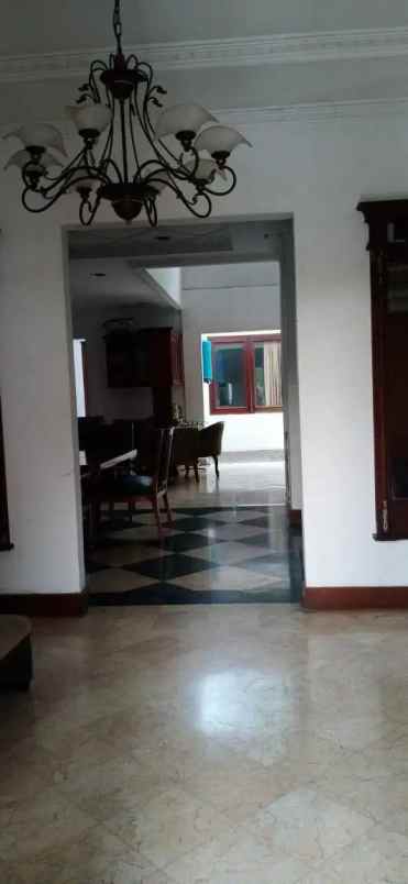 dijual kost pejaten barat