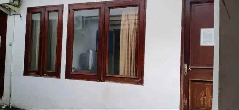 dijual kost pejaten barat