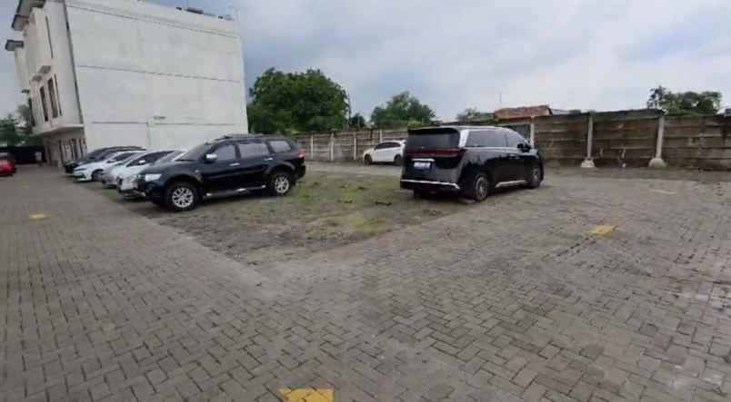 dijual kost teluk jambe karawang