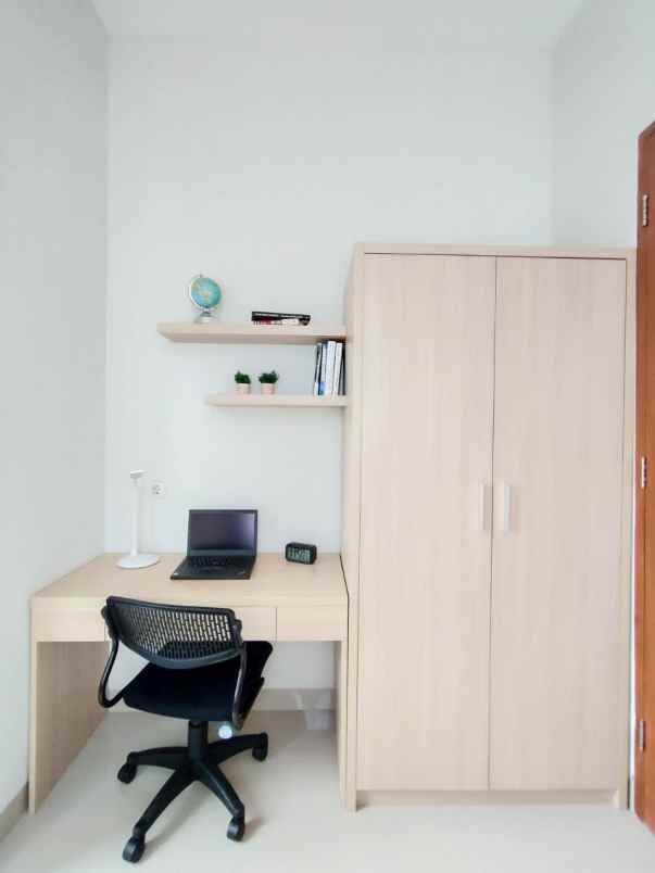 dijual kost teluk jambe karawang