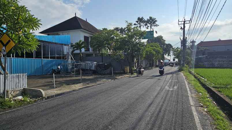 dijual ranah komersil lokasi kerobokan