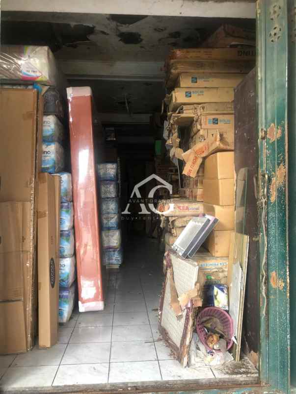 dijual ruko 3 lantai di jl mayjen panjaitan mlg