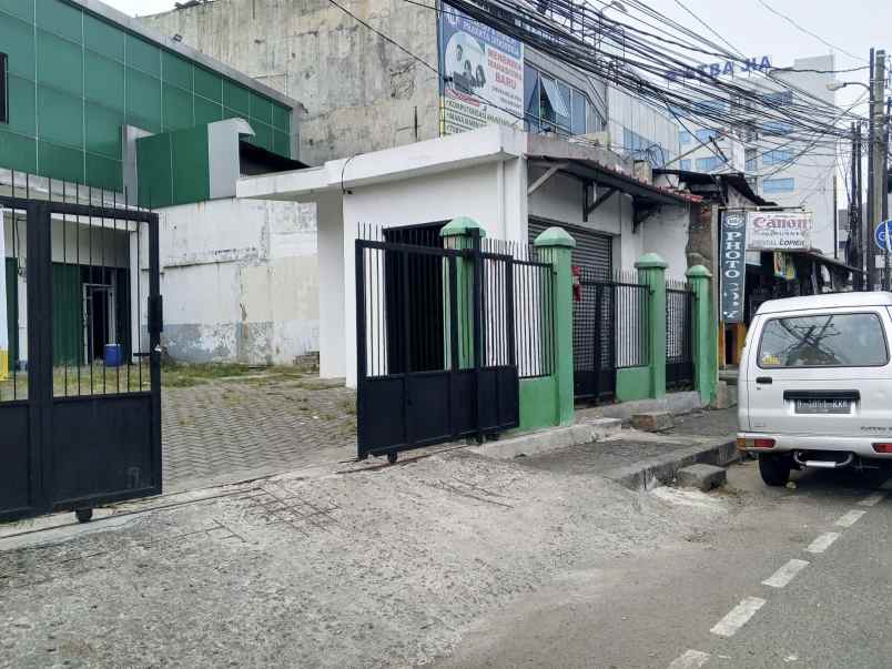 dijual ruko gudang kantor jalan cut mutia bekasi timur