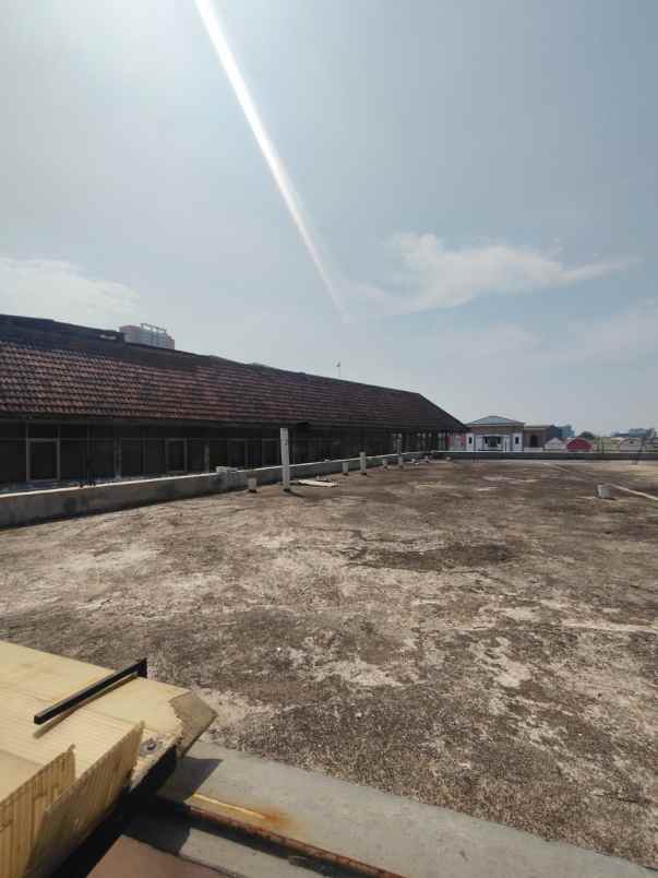 dijual ruko gudang kantor jalan cut mutia bekasi timur