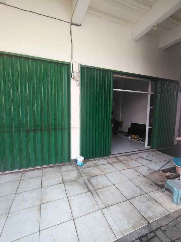 dijual ruko gudang kantor jalan cut mutia bekasi timur