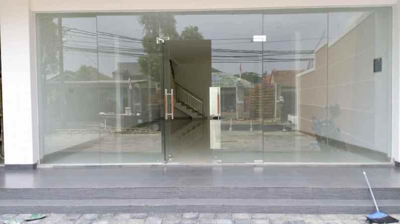 dijual ruko gudang kantor jalan moch kahfi