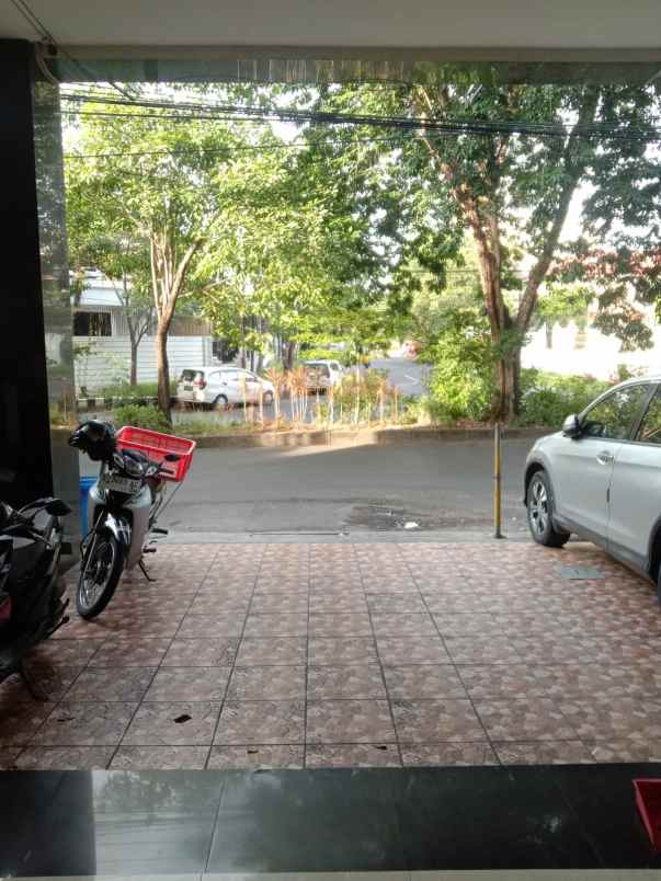 dijual ruko gudang kantor raya darmo baru