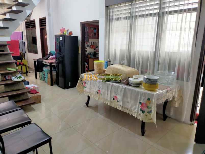 dijual rumah 1 5 tingkat di jalan mongonsidi ii medan