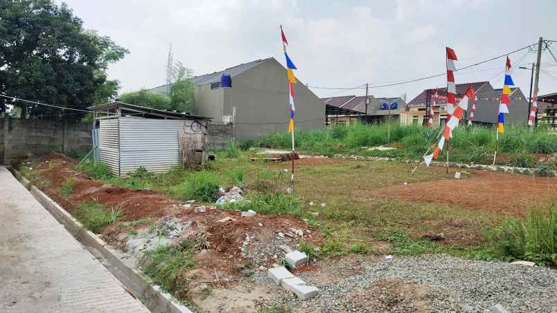 dijual rumah 2 lantai di sawangan angsuran 4 jutaan