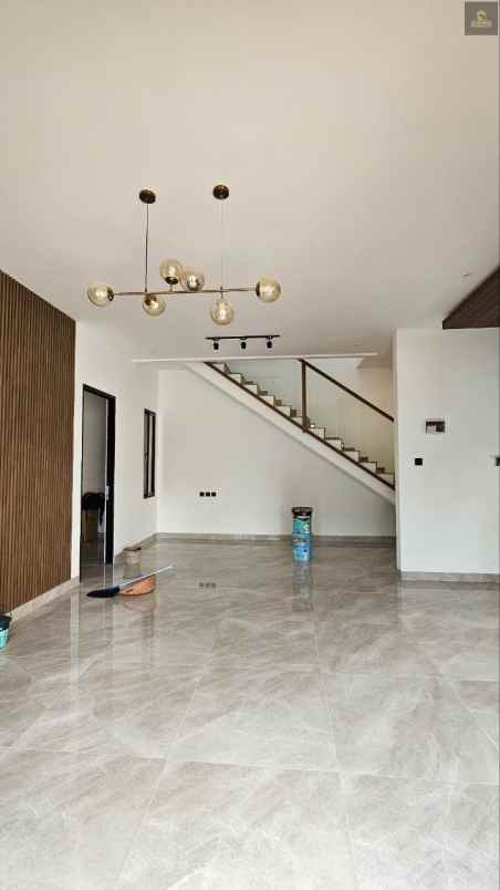 dijual rumah 2 lantai modern kontemporer tropis di bsd