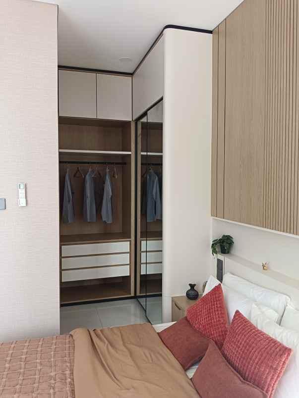 dijual rumah adipura gede bage bandung