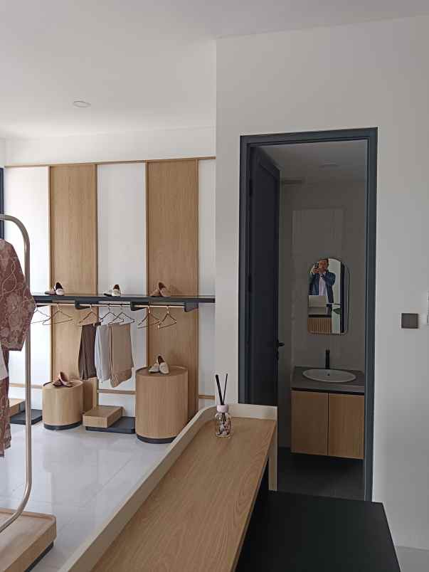 dijual rumah adipura gede bage bandung