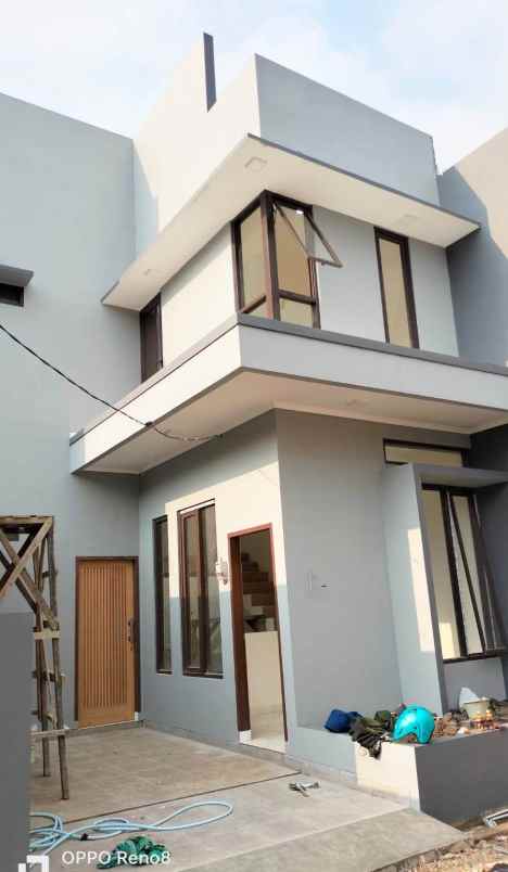 dijual rumah arcamanik