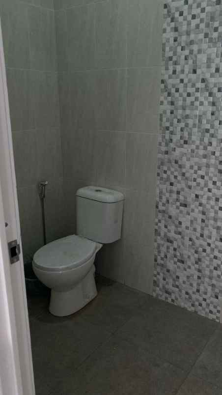 dijual rumah baru dalam cluster di banyumanik semarang