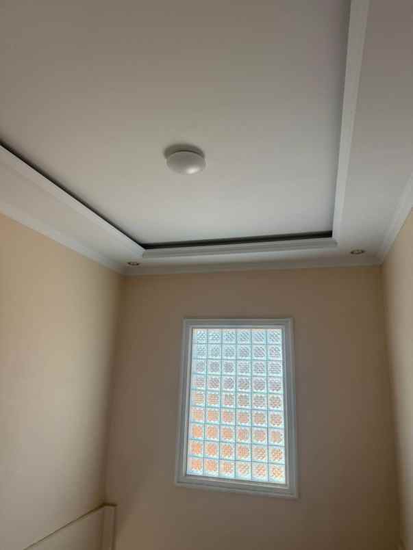 dijual rumah batiretno banguntapan bantul