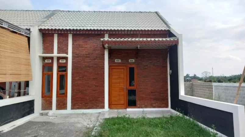 dijual rumah beji kemudo prambanan klaten