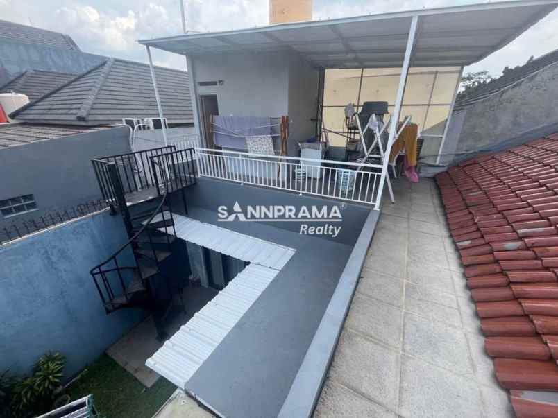dijual rumah bella casa residence
