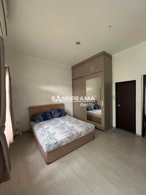 dijual rumah bella casa residence