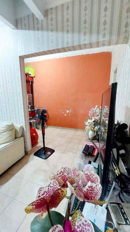 dijual rumah bintara