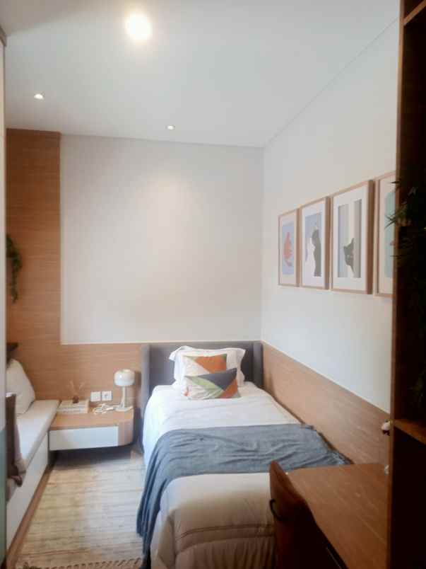 dijual rumah bintaro