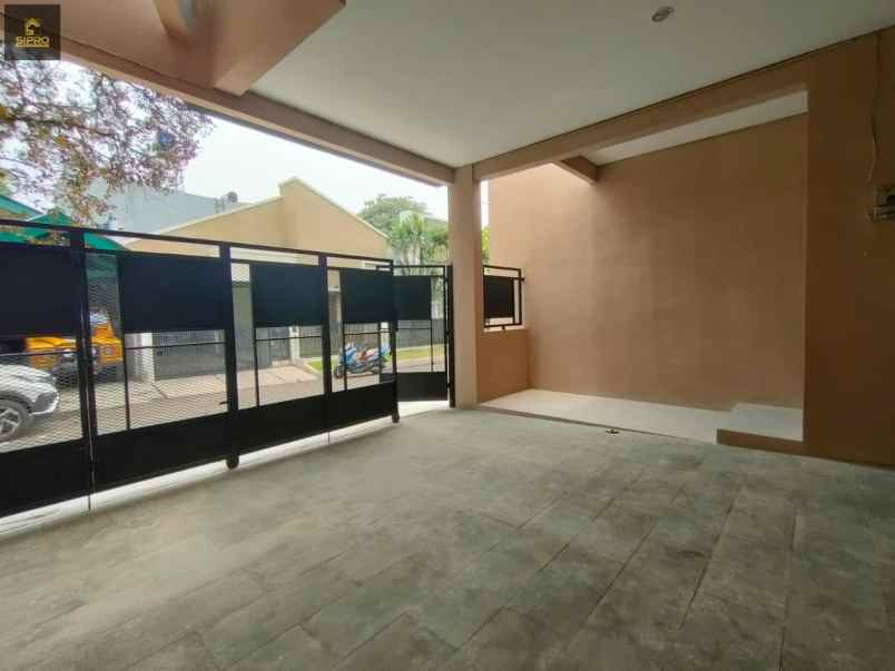 dijual rumah bintaro jaya sektor 9