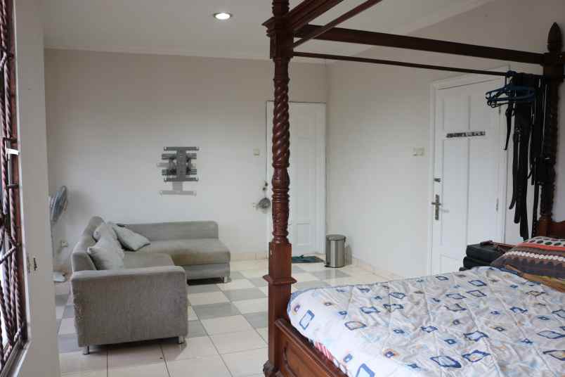 dijual rumah blok w7 09 pesona monaco