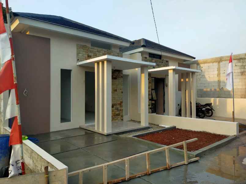 dijual rumah bojong kulur