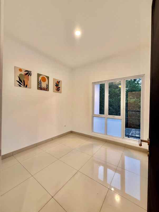 dijual rumah bukit golf riverside cibubur