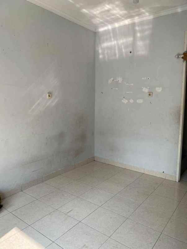 dijual rumah bukit sariwangi