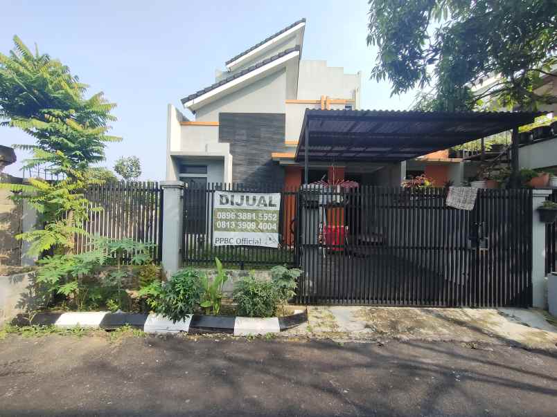 dijual rumah bumi sariwangi kel