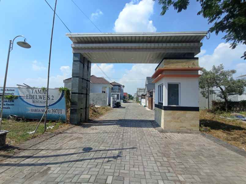 dijual rumah buntalan klaten tengah klaten